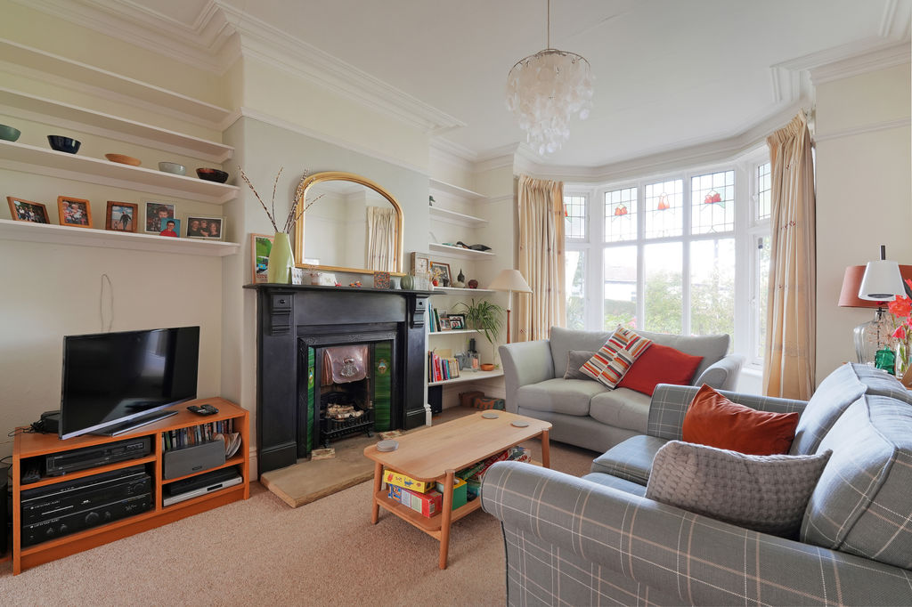 Cairns Road Crosspool